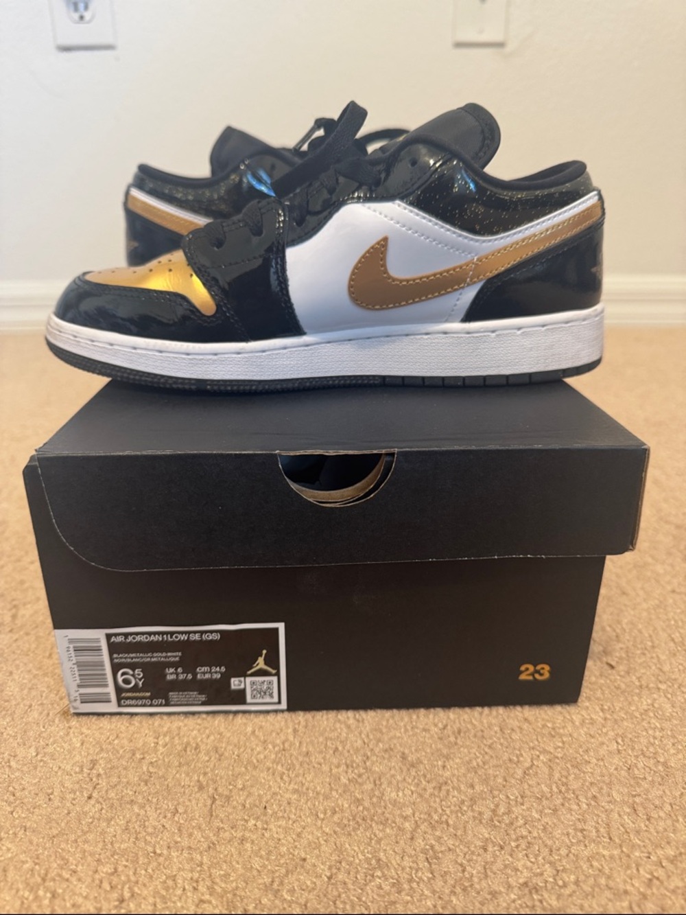 Nike Air Jordan 1 Low SE (GS)